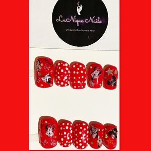 Minnie Mouse Press On Nails-Size M